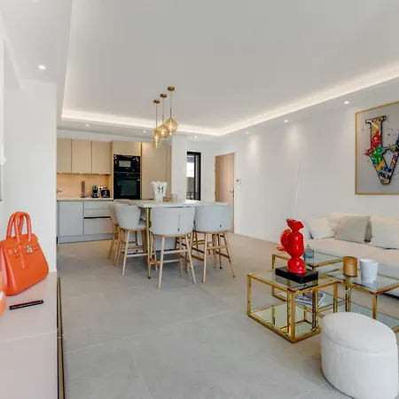 Luxury Avec Parking Apartament Saint-Tropez